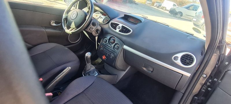 RENAULT CLIO III Grandtour 2009