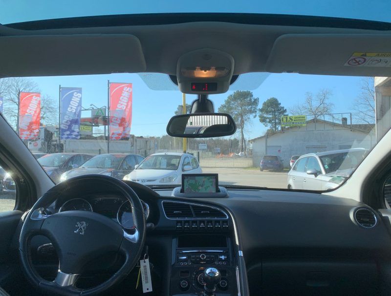 PEUGEOT 3008 Féline  2015