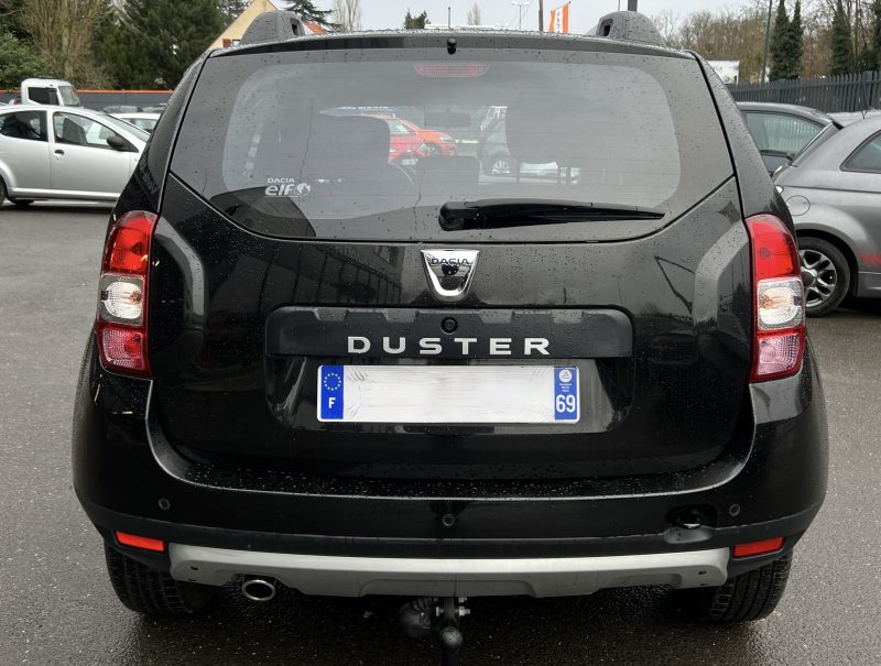 DACIA DUSTER PHASE 2 II 1.5 DCI 110 BOITE AUTO 4x2 14 900 KMS GPS 1ERE MAIN ATTELAGE - GARANTIE 1 AN