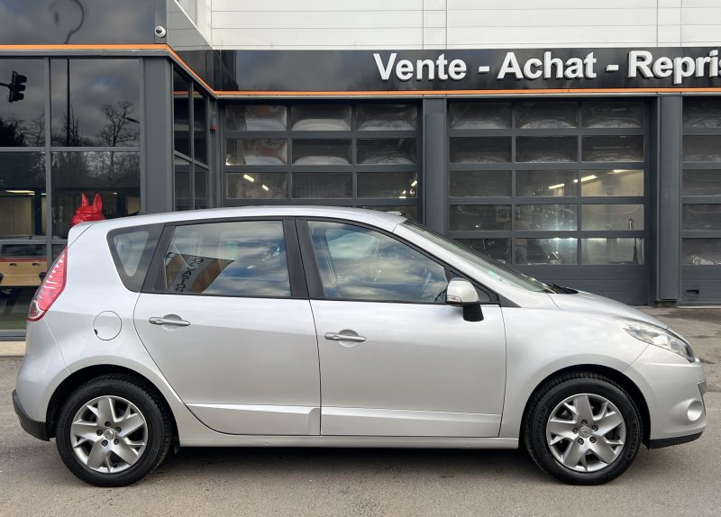 RENAULT SCENIC 3 III 1.5 DCI 110 PREMIERE MAIN CRIT AIR 2 / GPS TOM TOM REGULATEUR - GARANTIE 1 AN