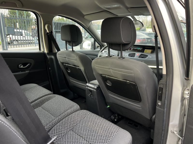 RENAULT SCENIC 3 III 1.5 DCI 110 PREMIERE MAIN CRIT AIR 2 / GPS TOM TOM REGULATEUR - GARANTIE 1 AN