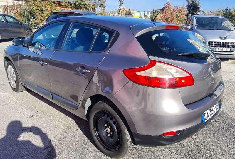 RENAULT MEGANE III 3/5 portes 2012 auto