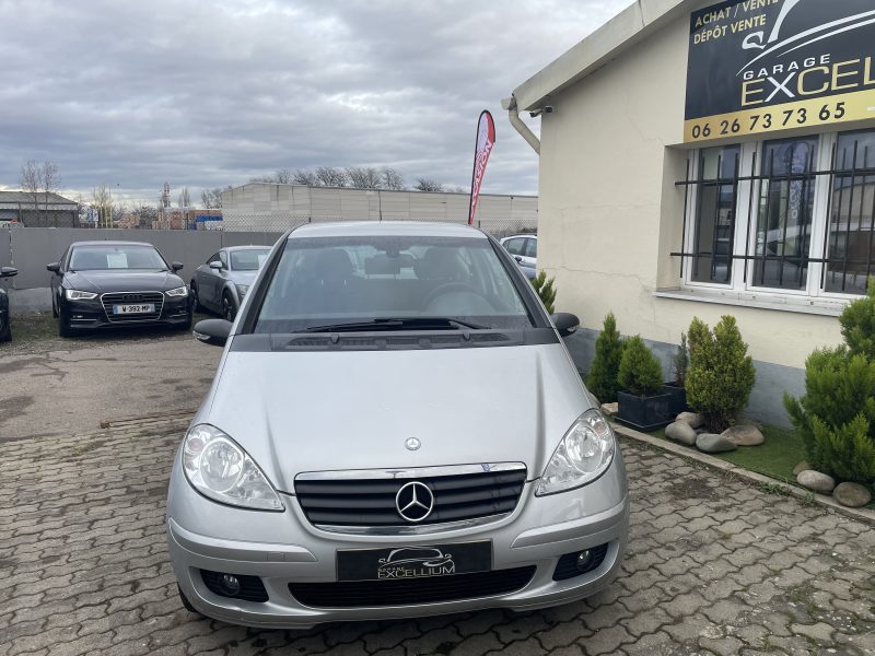 MERCEDES BENZ A150 ESSENCE GARANTIE 12 MOIS 