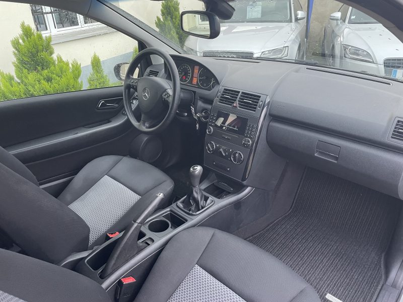 MERCEDES BENZ A150 ESSENCE GARANTIE 12 MOIS 