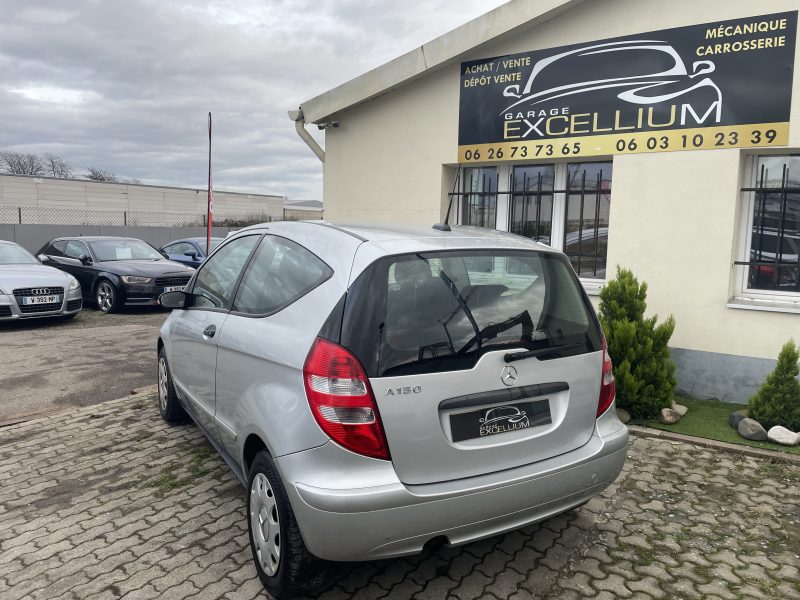 MERCEDES BENZ A150 ESSENCE GARANTIE 12 MOIS 