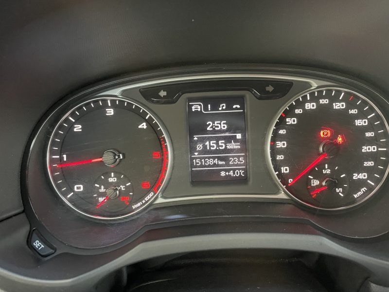 AUDI A1 1.6L TDI 105 CH GARANTIE 12 MOIS