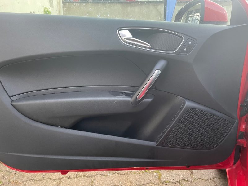 AUDI  A1 1.4L TFSI S-LINE GARANTIE 12 MOIS 