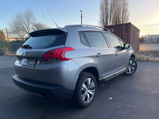 PEUGEOT 2008 1.2VTi 2014