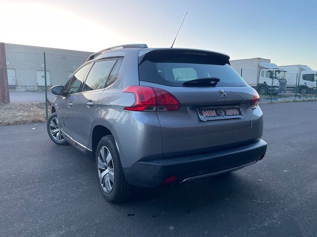 PEUGEOT 2008 1.2VTi 2014
