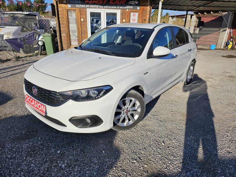 FIAT TIPO 1,4i 95 CH 5 PORTES GPS LED CLIM 