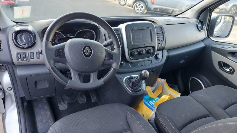 RENAULT TRAFIC III 1.6 dCi 125cv L2 COMBI 9 Places ENERGY INTENS Garantie 12 mois