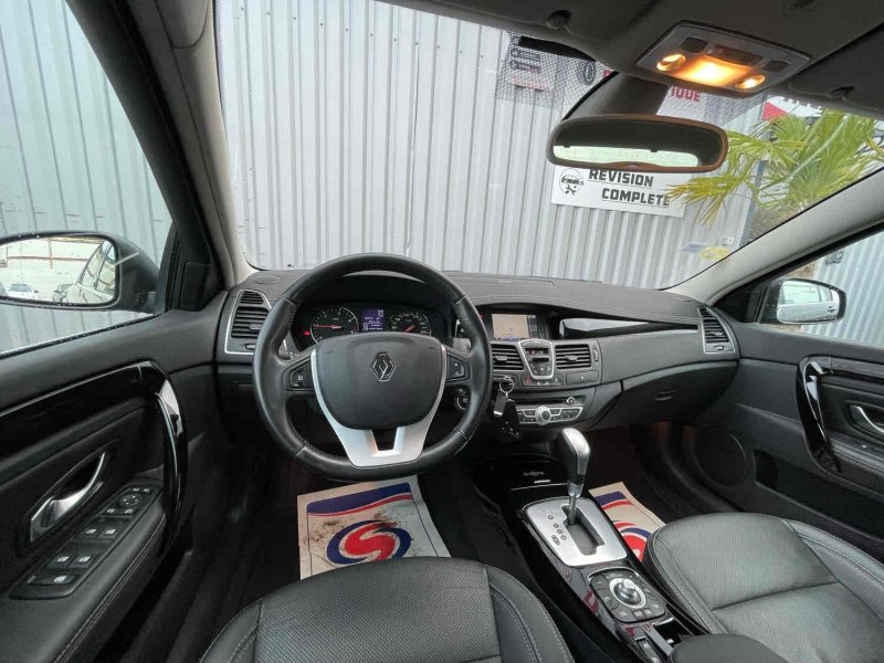 RENAULT LAGUNA III 2012