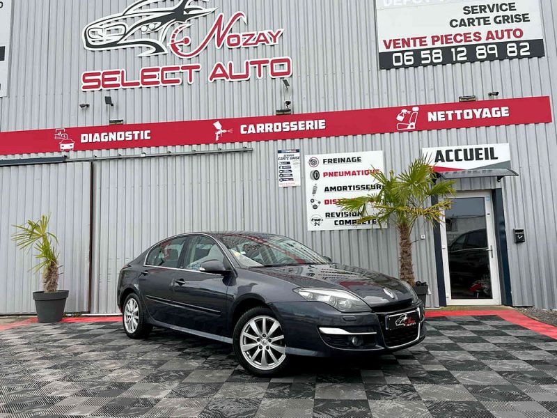 RENAULT LAGUNA III 2012