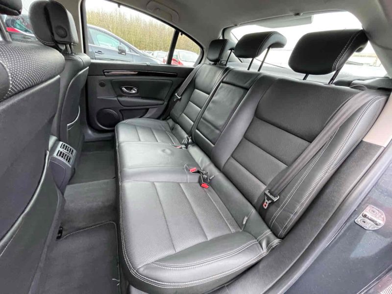 RENAULT LAGUNA III 2012