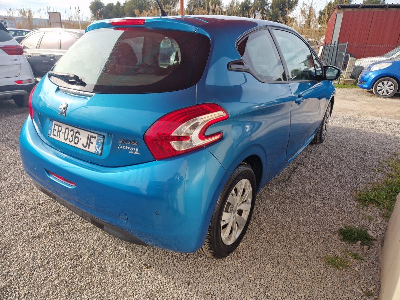 PEUGEOT 208 I 1,4HDI 68CH LIKE 2013
