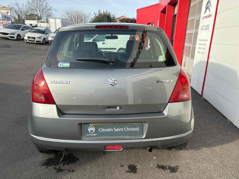 SUZUKI SWIFT III 1.3 1328cm3 92cv