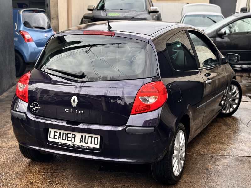 RENAULT CLIO 2008