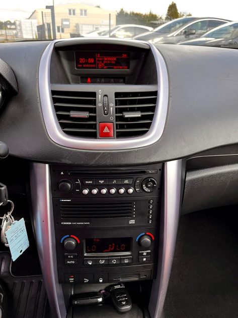PEUGEOT 207 cc 1.6 HDI 110 Sport