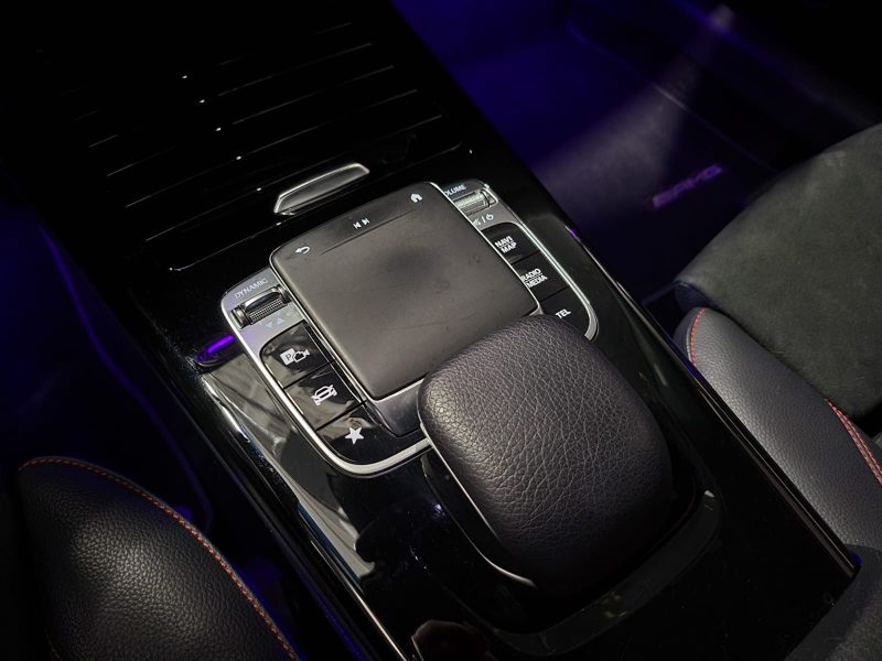 MERCEDES CLASSE A 200 d 150cv AMG LINE BURMESTER / CAMERA / CARPLAY / PACK LUMIERE D\'AMBIANCE / SU