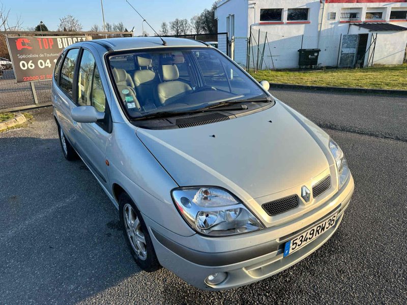 RENAULT SCÉNIC I Monospace 2001