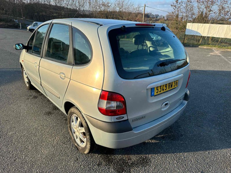 RENAULT SCÉNIC I Monospace 2001