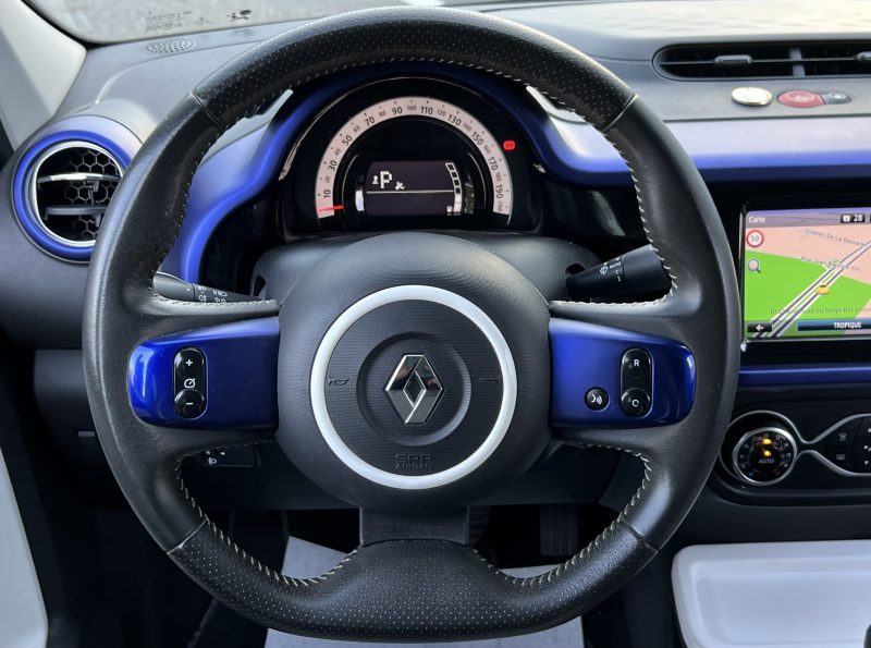 RENAULT TWINGO 3 III COSMIC 0.9 TCE 90 BOITE AUTO GPS BLUETOOTH REGULATEUR - GARANTIE 6 MOIS