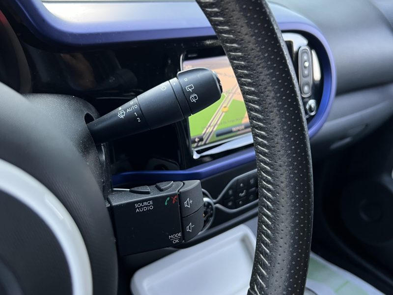 RENAULT TWINGO 3 III COSMIC 0.9 TCE 90 BOITE AUTO GPS BLUETOOTH REGULATEUR - GARANTIE 6 MOIS