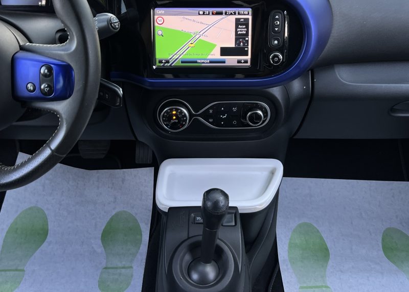 RENAULT TWINGO 3 III COSMIC 0.9 TCE 90 BOITE AUTO GPS BLUETOOTH REGULATEUR - GARANTIE 6 MOIS