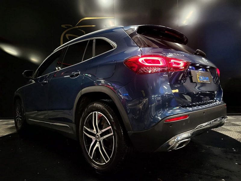 MERCEDES GLA 250 e 218cv BUSINESS EDITION 1ER MAIN CARPLAY / ATTELAGE / CAMERA 360 / ANGLE MORT 