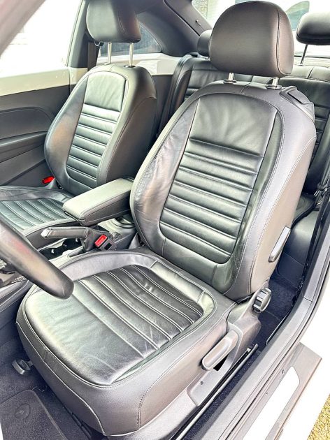 VOLKSWAGEN COCCINELLE WHITE TURBO