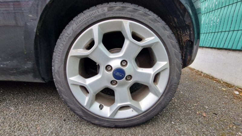 FORD KA 1.2 FINITION METALKA 2015