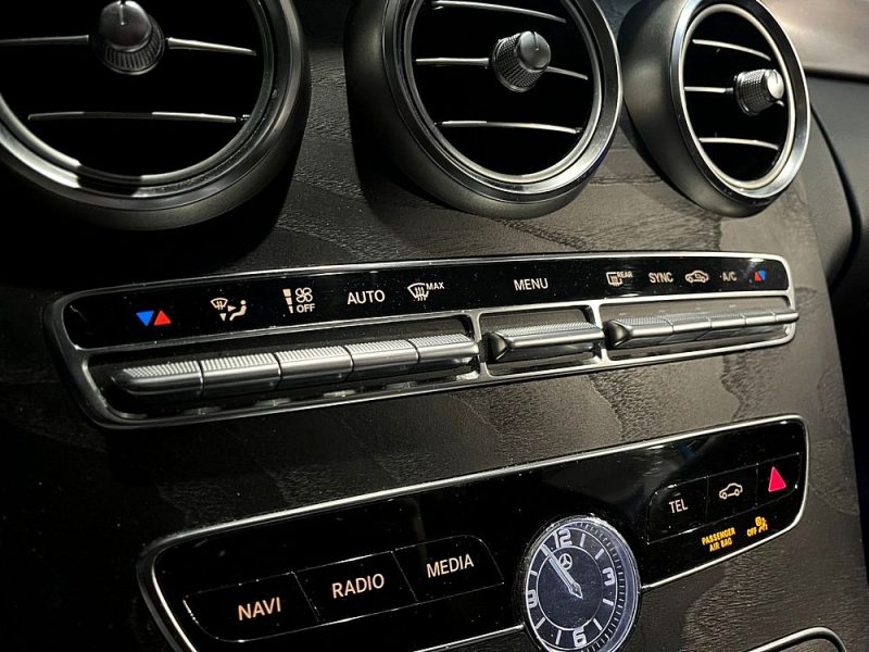 MERCEDES CLASSE C Coupé 220 D 194 cv 9G-TRONIC AMG LINE TOIT OUVRANT / CAMERA / SIEGES CHAUFFANT