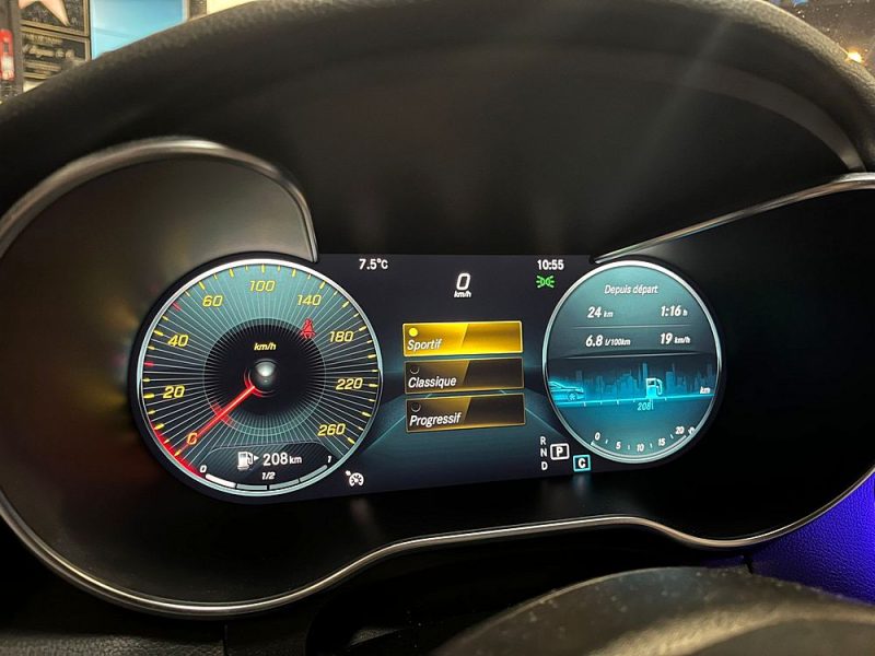 MERCEDES CLASSE C Coupé 220 D 194 cv 9G-TRONIC AMG LINE TOIT OUVRANT / CAMERA / SIEGES CHAUFFANT