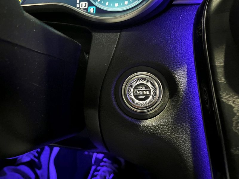 MERCEDES CLASSE C Coupé 220 D 194 cv 9G-TRONIC AMG LINE TOIT OUVRANT / CAMERA / SIEGES CHAUFFANT