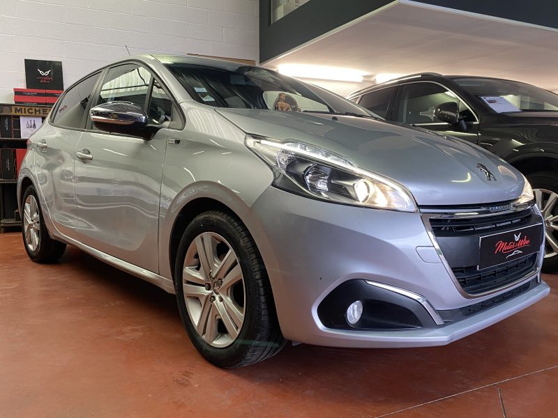 PEUGEOT 208 I 2016
