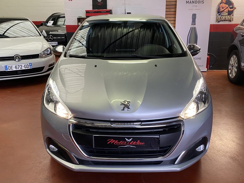PEUGEOT 208 I 2016