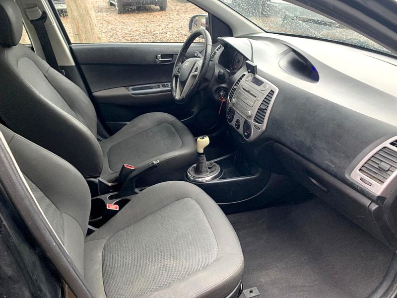 HYUNDAI i20 I 2012