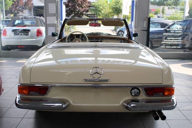 MERCEDES BENZ 250 SL PAGODE AUTOMATIQUE 1967