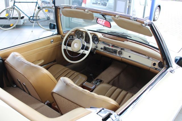 MERCEDES BENZ 250 SL PAGODE AUTOMATIQUE 1967