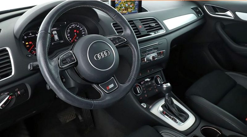 AUDI Q3 2,0L TFSI SPORT QUATTRO AUTOMATIQUE 2015