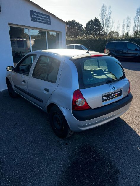 RENAULT CLIO B  2005