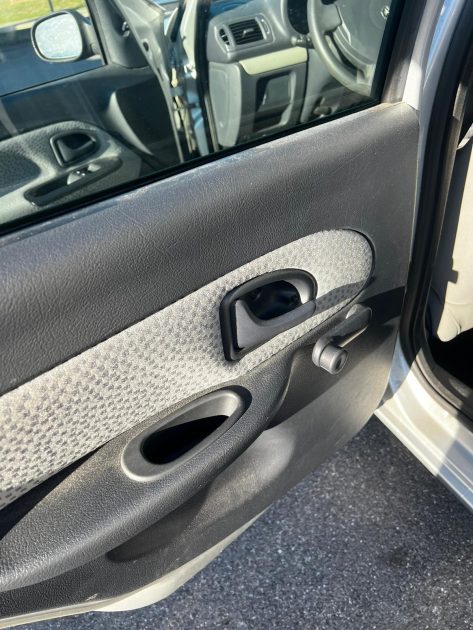 RENAULT CLIO B  2005