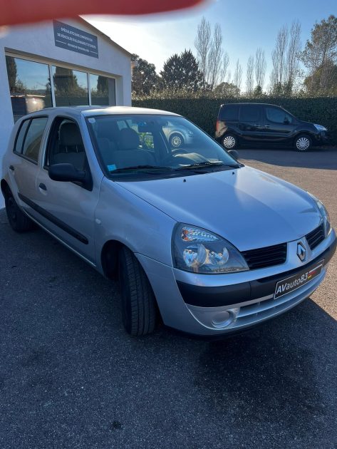 RENAULT CLIO B  2005
