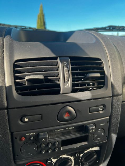 RENAULT CLIO B  2005