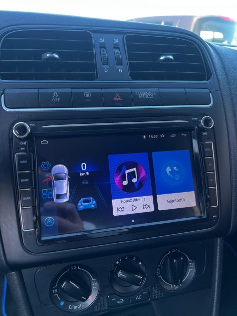 VOLKSWAGEN POLO V 2010