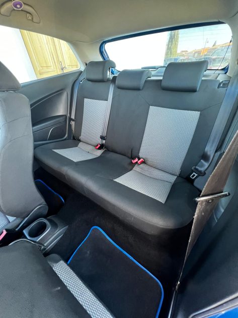 VOLKSWAGEN POLO V 2010