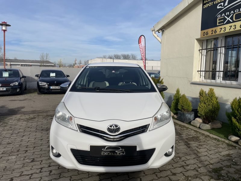 TOYOTA YARIS 1.0L VVT-I 2013 GARANTIE 12 MOIS 
