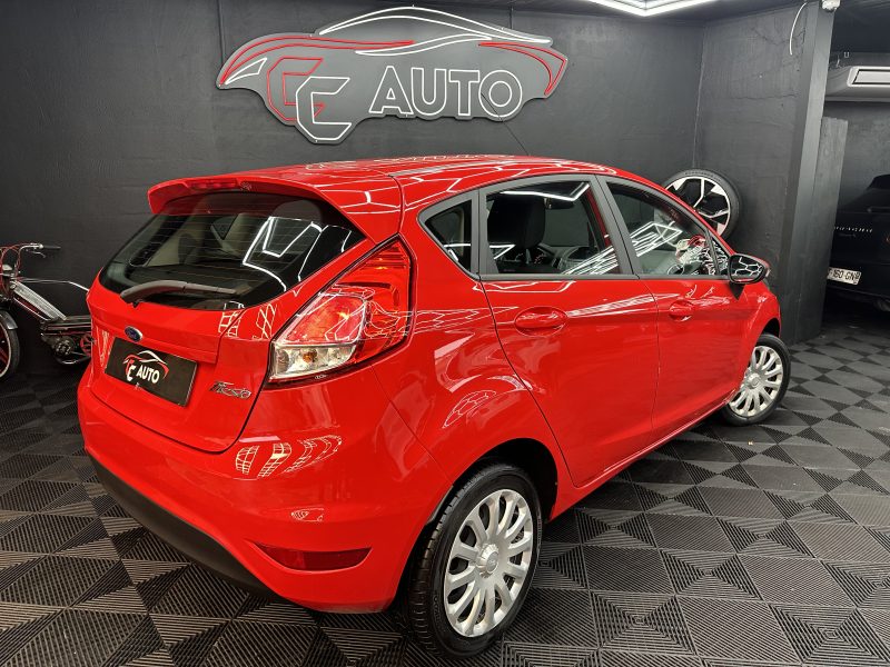 FORD FIESTA VI 2015