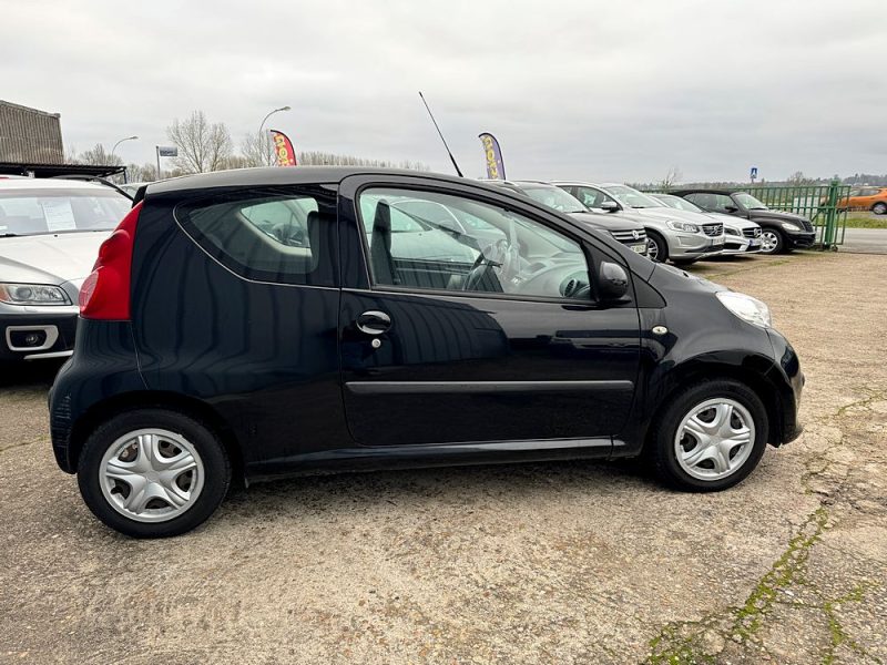 PEUGEOT 107 2007