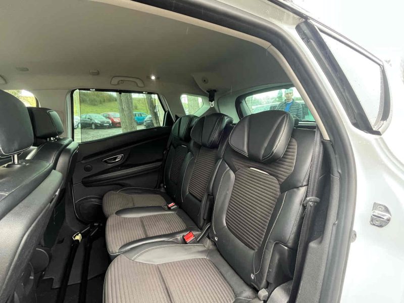 RENAULT SCÉNIC IV 2017